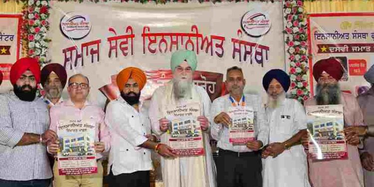 Punjab Vidhan Sabha Speaker Kultar Singh Sandhwan Attends Prize Distribution Function As Chief Guest at Majatri, SAS Nagar