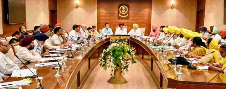 Bhagwant Mann Govt Holds Marathon Meeting with BKU (Ekta Ugrahan); Assures Time-Bound Resolution of Farmers’ Issues