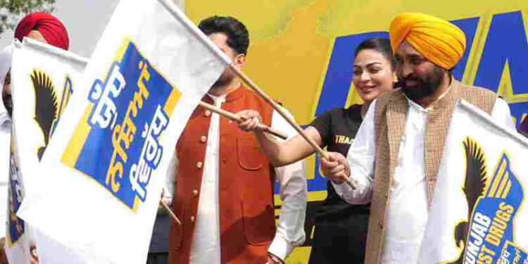 CM Bhagwant Singh Mann Flags Off Bike Rally to Launch Decisive ‘Yudh Nashean Virudh’