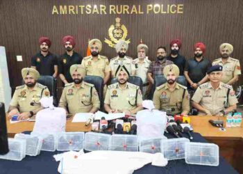 M-16 RIFLE, TWO ZIGANA PISTOLS AMONG 10 SOPHISTICATED WEAPONS RECOVERED IN AMRITSAR; FOUR HELD