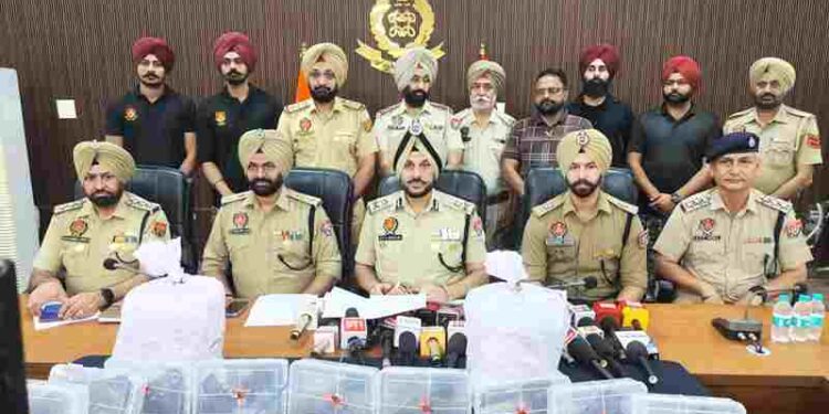 M-16 RIFLE, TWO ZIGANA PISTOLS AMONG 10 SOPHISTICATED WEAPONS RECOVERED IN AMRITSAR; FOUR HELD