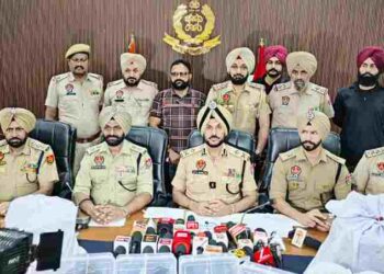 ARMY MAN AMONG SEVEN HELD WITH 14 PISTOLS, 20KG HEROIN IN AMRITSAR