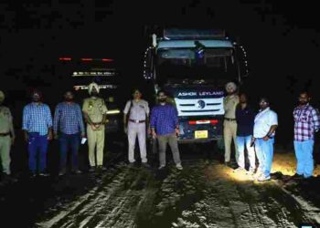 MINING DEPT CRACKS DOWN ON ILLEGAL MINING IN FOUR OPERATIONS ACROSS PUNJAB, SEIZES HEAVY MACHINERY AND VEHICLES